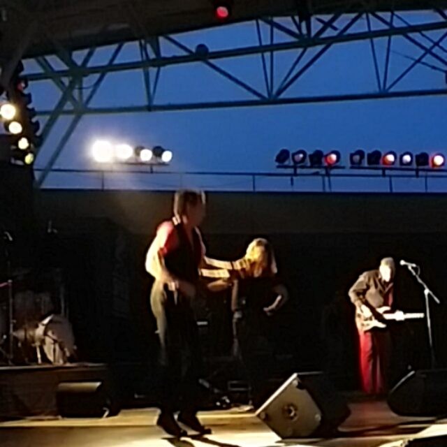 Living legends #Spice&Co 
Harbourfront Centre on right now 
Outdoor FREE show

235 Queens Quay West 
50 year Independence